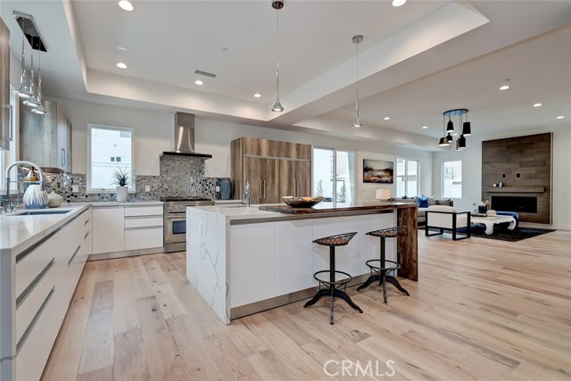 2022 Harriman Lane, Redondo Beach, California 90278, 5 Bedrooms Bedrooms, ,4 BathroomsBathrooms,Residential,Sold,Harriman,SB19005375