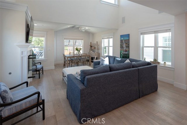 1607 Steinhart, Redondo Beach, California 90278, 3 Bedrooms Bedrooms, ,2 BathroomsBathrooms,Residential,Sold,Steinhart,SB18216185