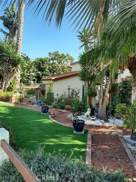 1038 5th Street, Hermosa Beach, California 90254, 3 Bedrooms Bedrooms, ,2 BathroomsBathrooms,Residential,Sold,5th,SB19172590