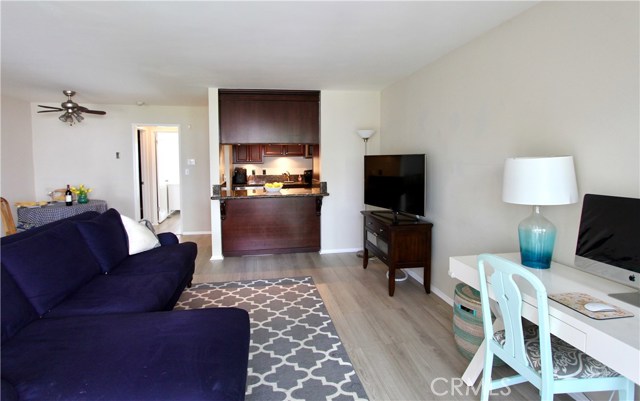 902 Camino Real, Redondo Beach, California 90277, 1 Bedroom Bedrooms, ,1 BathroomBathrooms,Residential,Sold,Camino Real,SB18076211