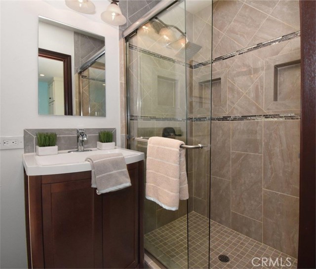 5705 Mistridge Drive, Rancho Palos Verdes, California 90275, 4 Bedrooms Bedrooms, ,2 BathroomsBathrooms,Residential,Sold,Mistridge,PV20143235