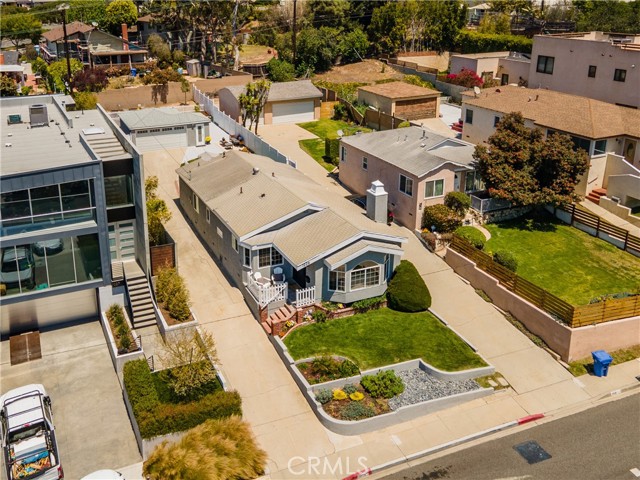 1029 Avenue A, Redondo Beach, California 90277, 3 Bedrooms Bedrooms, ,2 BathroomsBathrooms,Residential,Sold,Avenue A,SB21089960