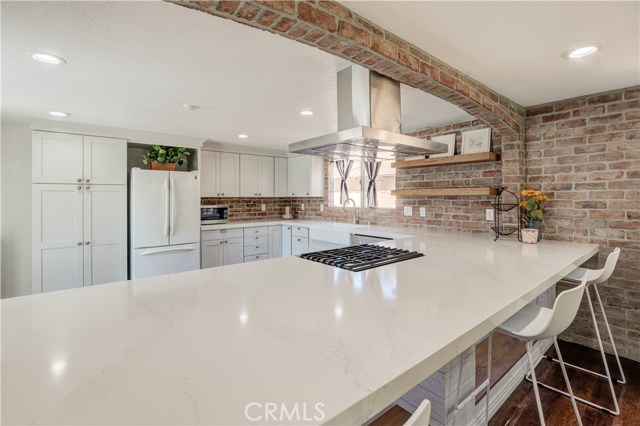 2003 Mathews Avenue, Redondo Beach, California 90278, 3 Bedrooms Bedrooms, ,2 BathroomsBathrooms,Residential,Sold,Mathews,SB20131644