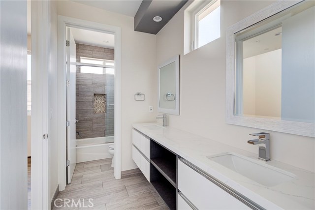 2207 Gates Avenue, Redondo Beach, California 90278, 4 Bedrooms Bedrooms, ,3 BathroomsBathrooms,Residential,Sold,Gates,PV18096021