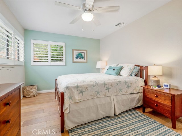 231 Irena Avenue, Redondo Beach, California 90277, 3 Bedrooms Bedrooms, ,1 BathroomBathrooms,Residential,Sold,Irena,SB20087245