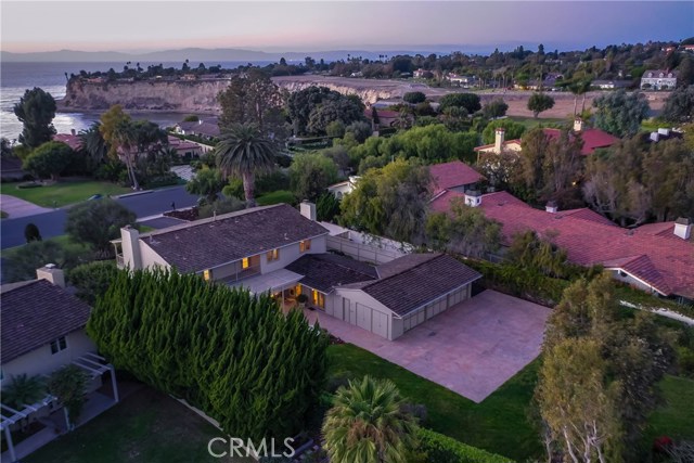 2724 Paseo Del Mar, Palos Verdes Estates, California 90274, 5 Bedrooms Bedrooms, ,3 BathroomsBathrooms,Residential,Sold,Paseo Del Mar,PV18271783