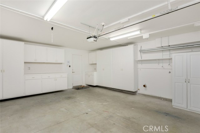 220 4th Street, Hermosa Beach, California 90254, 3 Bedrooms Bedrooms, ,4 BathroomsBathrooms,Residential,Sold,4th,PW18290182