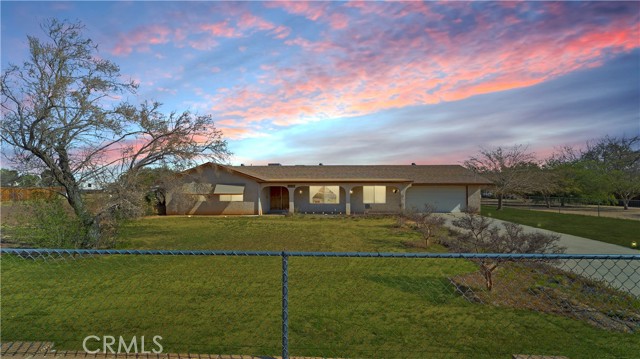 Detail Gallery Image 1 of 1 For 17650 Linden St, Hesperia,  CA 92345 - 3 Beds | 2 Baths