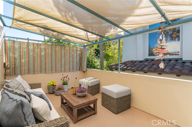 1157 Cypress Avenue, Hermosa Beach, California 90254, 3 Bedrooms Bedrooms, ,3 BathroomsBathrooms,Residential,Sold,Cypress,SB21001103