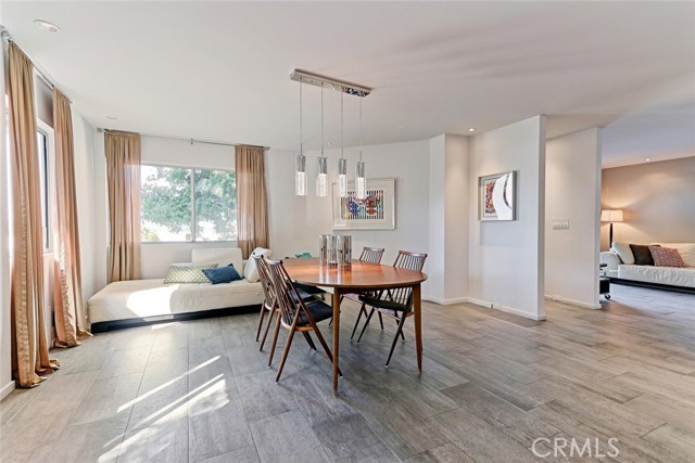 1818 Spreckels Lane, Redondo Beach, California 90278, 4 Bedrooms Bedrooms, ,3 BathroomsBathrooms,Residential,Sold,Spreckels,SB17228588