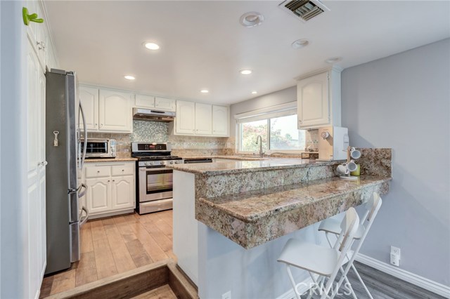 1852 Trudie Drive, Rancho Palos Verdes, California 90275, 3 Bedrooms Bedrooms, ,2 BathroomsBathrooms,Residential,Sold,Trudie,PV20227512