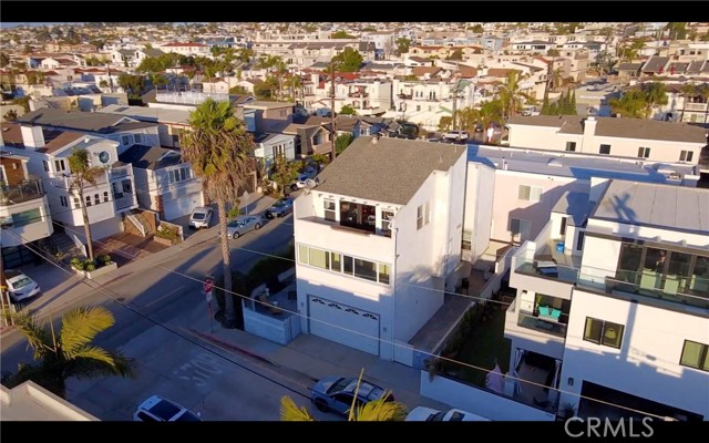 168 Hill Street, Hermosa Beach, California 90254, 3 Bedrooms Bedrooms, ,2 BathroomsBathrooms,Residential,Sold,Hill,SB21013001