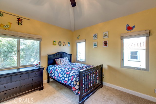 2112 Harriman Lane, Redondo Beach, California 90278, 4 Bedrooms Bedrooms, ,2 BathroomsBathrooms,Residential,Sold,Harriman,SB18280031