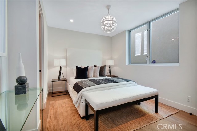 222 1st Place, Manhattan Beach, California 90266, 3 Bedrooms Bedrooms, ,3 BathroomsBathrooms,Residential,Sold,1st,SB19222616