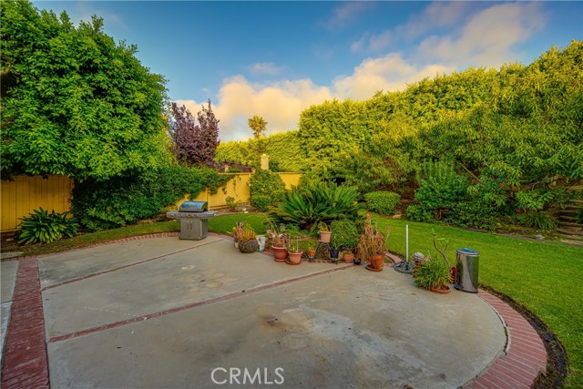 1700 Dalton Road, Palos Verdes Estates, California 90274, 4 Bedrooms Bedrooms, ,3 BathroomsBathrooms,Residential,Sold,Dalton,PV19225923