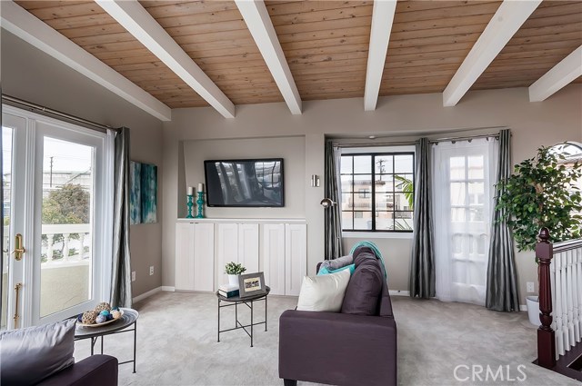 3621 Alma Avenue, Manhattan Beach, California 90266, 4 Bedrooms Bedrooms, ,3 BathroomsBathrooms,Residential,Sold,Alma,SB19196164