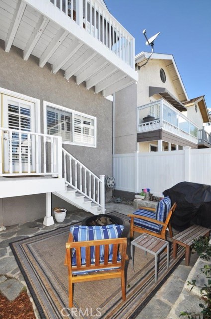 1610 Stanford Avenue, Redondo Beach, California 90278, 3 Bedrooms Bedrooms, ,2 BathroomsBathrooms,Residential,Sold,Stanford,SB18293748