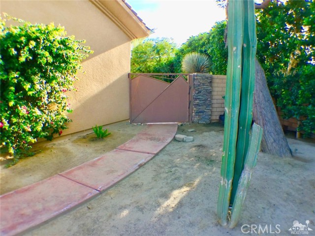 49235 Croquet Court, Indio, CA 92201, photo 28