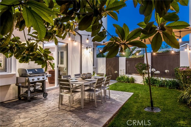 2204 Bataan Road, Redondo Beach, California 90278, 4 Bedrooms Bedrooms, ,4 BathroomsBathrooms,Residential,Sold,Bataan,SB21148388