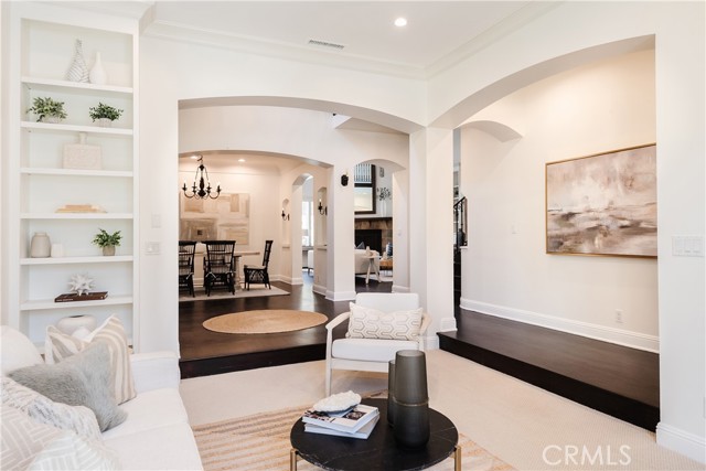 587 26th Street, Manhattan Beach, California 90266, 4 Bedrooms Bedrooms, ,3 BathroomsBathrooms,Residential,Sold,26th,SB21063366