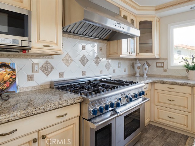 1955 Peninsula Verde Drive, Rancho Palos Verdes, California 90275, 3 Bedrooms Bedrooms, ,3 BathroomsBathrooms,Residential,Sold,Peninsula Verde,PV21136596