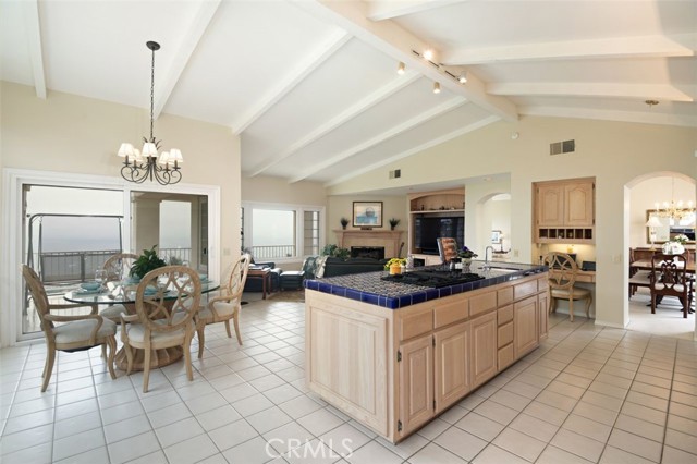 30900 Via La Cresta, Rancho Palos Verdes, California 90275, 4 Bedrooms Bedrooms, ,4 BathroomsBathrooms,Residential,Sold,Via La Cresta,PV21131475