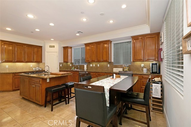 2215 Ruhland Avenue, Redondo Beach, California 90278, 5 Bedrooms Bedrooms, ,2 BathroomsBathrooms,Residential,Sold,Ruhland Avenue,PV21063871
