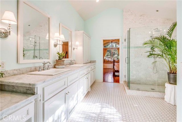 77 Dapplegray Lane, Rolling Hills Estates, California 90274, 5 Bedrooms Bedrooms, ,5 BathroomsBathrooms,Residential,Sold,Dapplegray,PV20159776