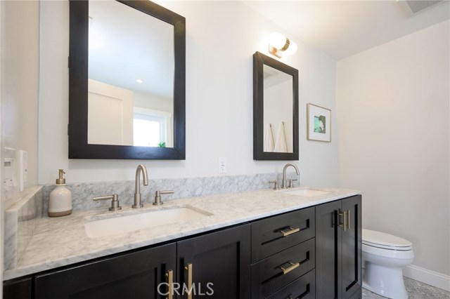 460 Gentry Street, Hermosa Beach, California 90254, 3 Bedrooms Bedrooms, ,3 BathroomsBathrooms,Residential,Sold,Gentry,SB19173981