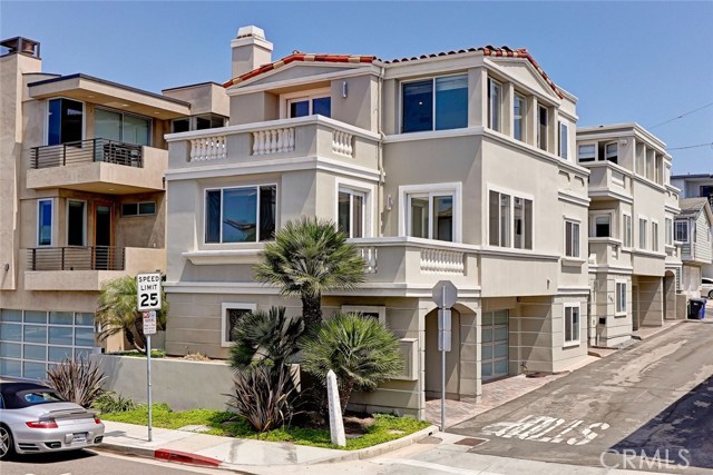 301 15th Place, Manhattan Beach, California 90266, 4 Bedrooms Bedrooms, ,3 BathroomsBathrooms,Residential,Sold,15th,SB17196674