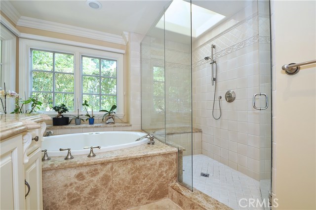 1 Clear Vista Drive, Rolling Hills Estates, California 90274, 6 Bedrooms Bedrooms, ,7 BathroomsBathrooms,Residential,Sold,Clear Vista,PV18185810