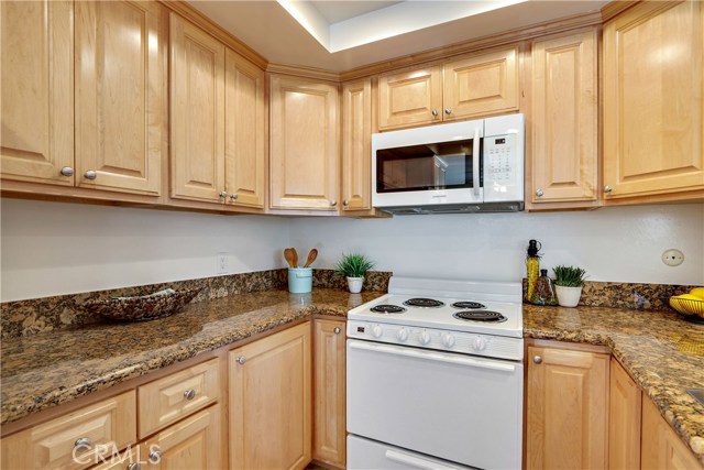 28514 Vista Madera, Rancho Palos Verdes, California 90275, 3 Bedrooms Bedrooms, ,3 BathroomsBathrooms,Residential,Sold,Vista Madera,PV17250619
