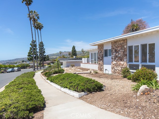 4107 Dauntless Drive, Rancho Palos Verdes, California 90275, 3 Bedrooms Bedrooms, ,2 BathroomsBathrooms,Residential,Sold,Dauntless,SB20077228