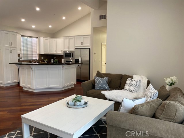 2318 Vanderbilt Lane, Redondo Beach, California 90278, 4 Bedrooms Bedrooms, ,2 BathroomsBathrooms,Residential,Sold,Vanderbilt,SB20150244