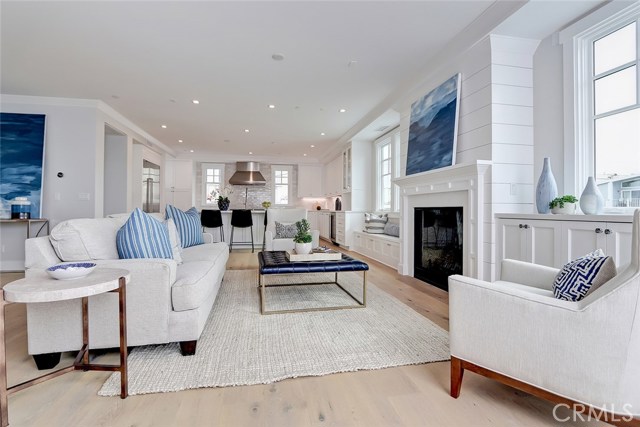 2205 Vista, Manhattan Beach, California 90266, 4 Bedrooms Bedrooms, ,3 BathroomsBathrooms,Residential,Sold,Vista,SB20089456