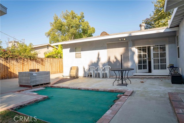 3 Bed Home for Sale in Lake Balboa, California