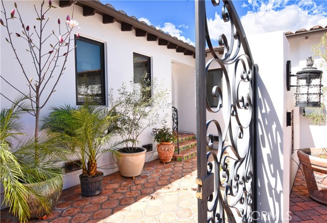 1905 Galerita Drive, Rancho Palos Verdes, California 90275, 3 Bedrooms Bedrooms, ,3 BathroomsBathrooms,Residential,Sold,Galerita,SB20050594