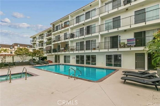 1720 Ardmore Avenue, Hermosa Beach, California 90254, 2 Bedrooms Bedrooms, ,2 BathroomsBathrooms,Residential,Sold,Ardmore,SB21055519