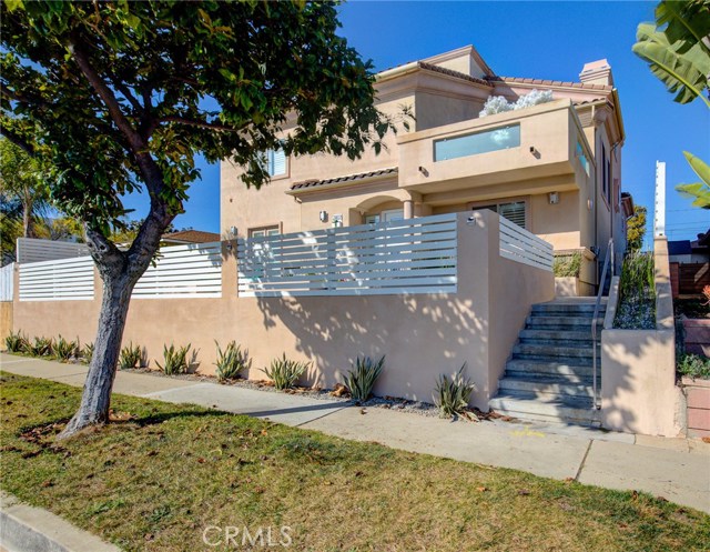 2803 190th Street, Redondo Beach, California 90278, 3 Bedrooms Bedrooms, ,3 BathroomsBathrooms,Residential,Sold,190th,SB20248119