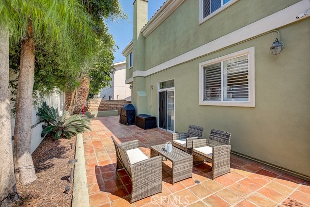 2407 Harriman Lane, Redondo Beach, California 90278, 4 Bedrooms Bedrooms, ,2 BathroomsBathrooms,Residential,Sold,Harriman,SB20169049