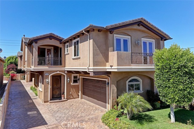 2419 Huntington Lane, Redondo Beach, California 90278, 4 Bedrooms Bedrooms, ,3 BathroomsBathrooms,Residential,Sold,Huntington,SB20180738