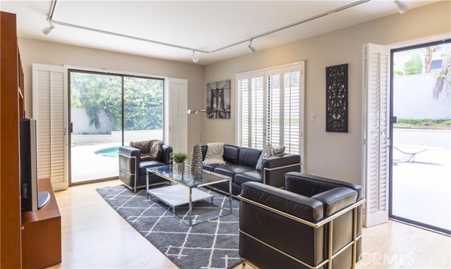 1812 Via Estudillo, Palos Verdes Estates, California 90274, 4 Bedrooms Bedrooms, ,3 BathroomsBathrooms,Residential,Sold,Via Estudillo,SB17065714