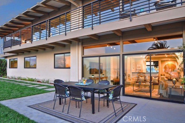 904 Via Nogales, Palos Verdes Estates, California 90274, 4 Bedrooms Bedrooms, ,4 BathroomsBathrooms,Residential,Sold,Via Nogales,PV18159668