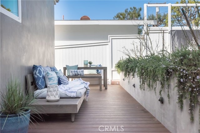 3520 Walnut Avenue, Manhattan Beach, California 90266, 3 Bedrooms Bedrooms, ,2 BathroomsBathrooms,Residential,Sold,Walnut,SB21036889