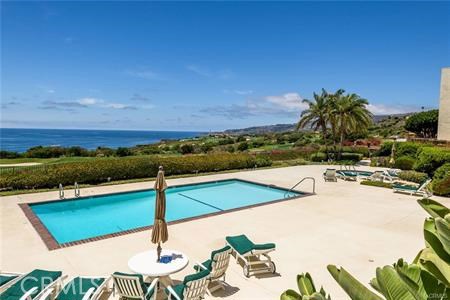 3200 La Rotonda, Rancho Palos Verdes, California 90275, 2 Bedrooms Bedrooms, ,1 BathroomBathrooms,Residential,Sold,La Rotonda,PV20020408