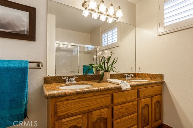 This is the Jack and Jill bathroom (bathroom #5) and is the 4th full bath in the house.