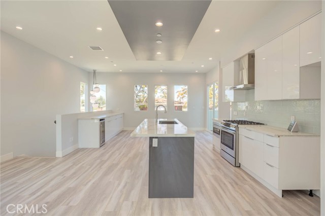 2203 Perkins Lane, Redondo Beach, California 90278, 3 Bedrooms Bedrooms, ,2 BathroomsBathrooms,Residential,Sold,Perkins,PV19112271