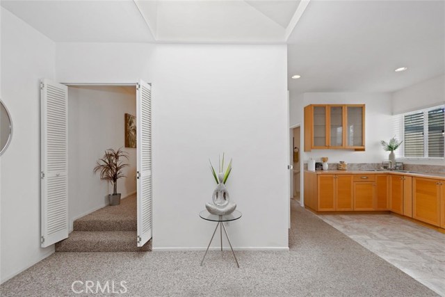 517 Blossom Lane, Redondo Beach, California 90278, 3 Bedrooms Bedrooms, ,1 BathroomBathrooms,Residential,Sold,Blossom,SB20134246