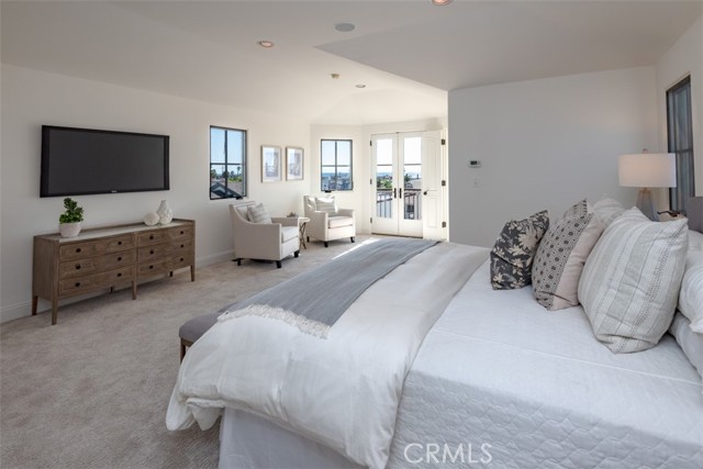 1744 Hermosa Avenue, Hermosa Beach, California 90254, 4 Bedrooms Bedrooms, ,2 BathroomsBathrooms,Residential,Sold,Hermosa,SB21053900