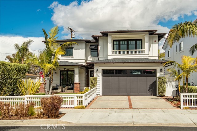 1135 18th Street, Manhattan Beach, California 90266, 4 Bedrooms Bedrooms, ,4 BathroomsBathrooms,Residential,Sold,18th,SB21048348